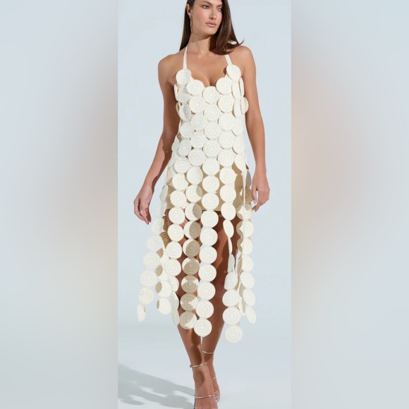 AKIRA Dresses & Skirts - IBIZA DREAMIN TEXTURED MIDI DRESS